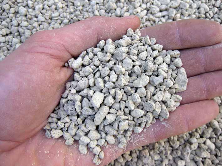Zeolite a base di Chabasite e Phillipsite 2/5 mm (pallet da 50 sacchi da 20 kg), ammendante per piante